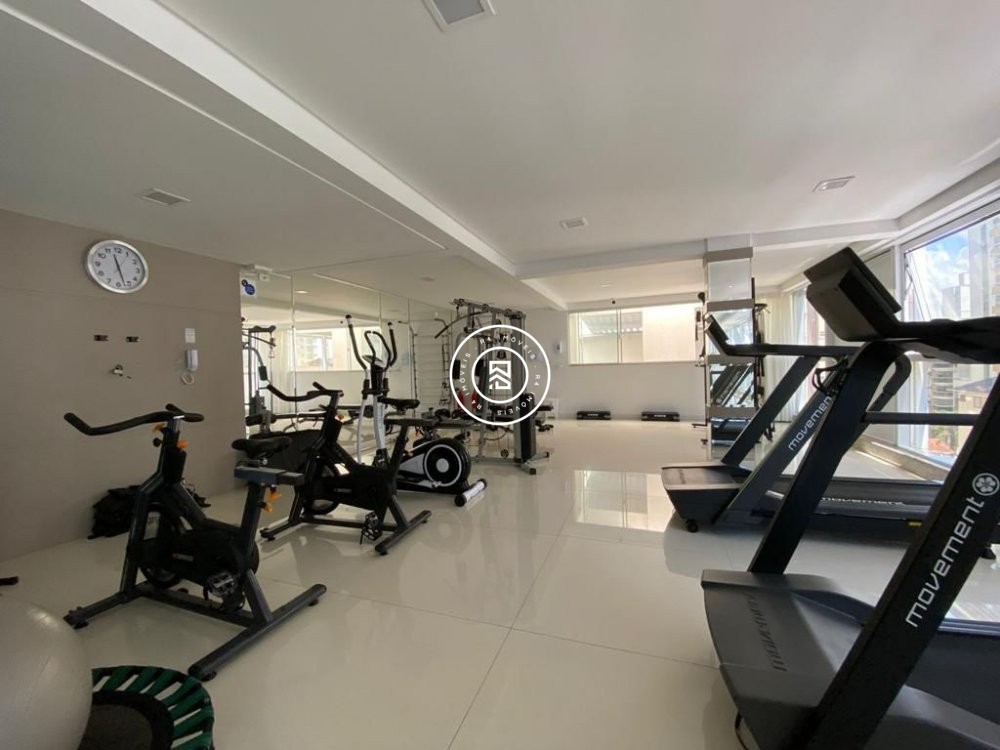 Lindo apartamento frente Avenida em Itapema