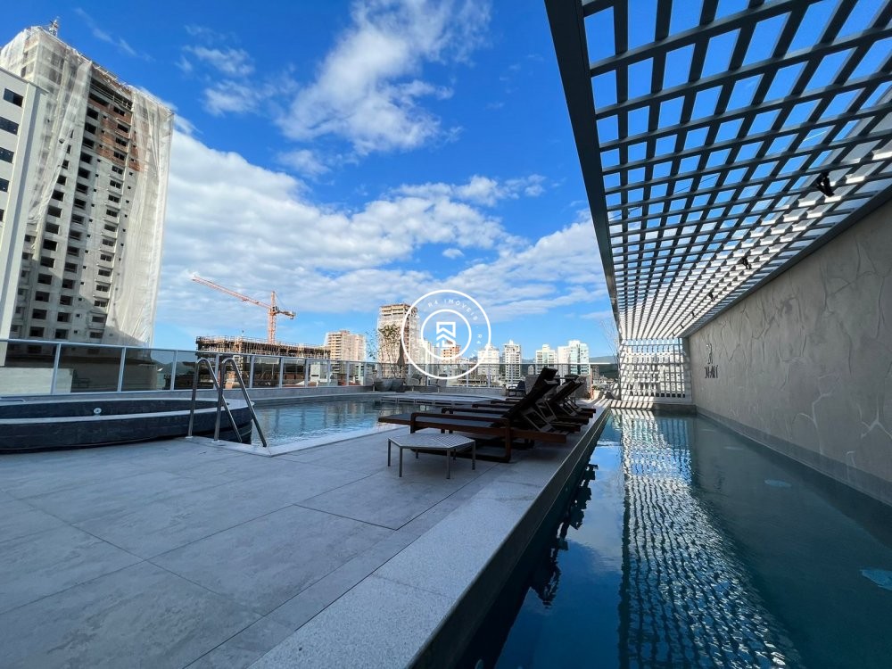 Apto Novo e Mobiliado com 03 sutes