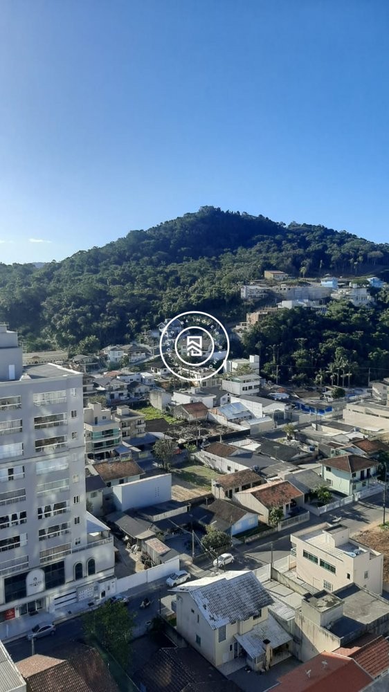 Apartamento novo no bairro Morretes