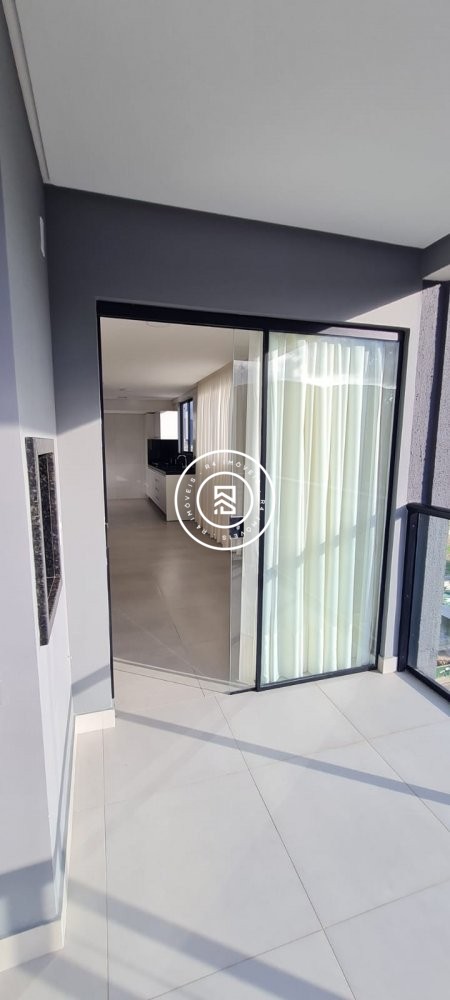 Apartamento novo no bairro Morretes