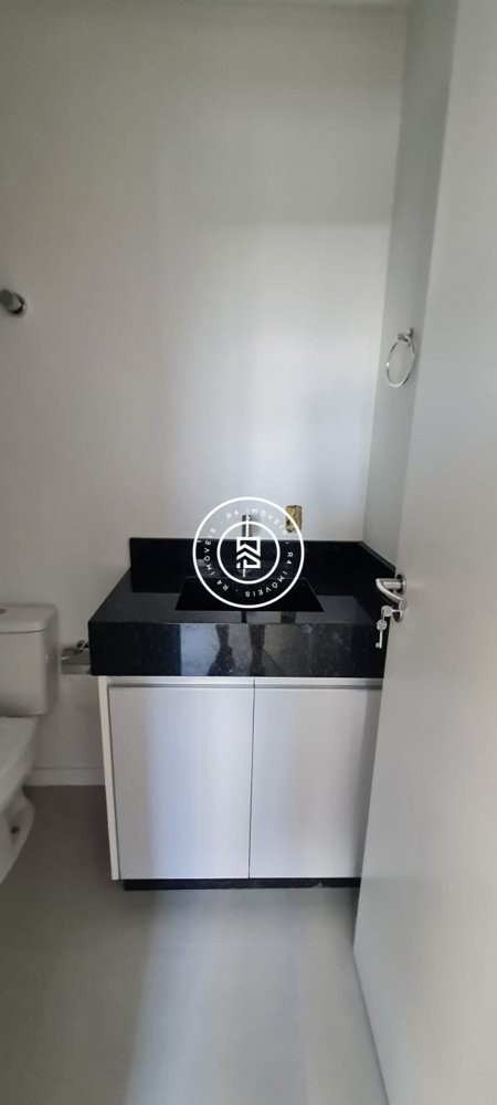 Apartamento novo no bairro Morretes