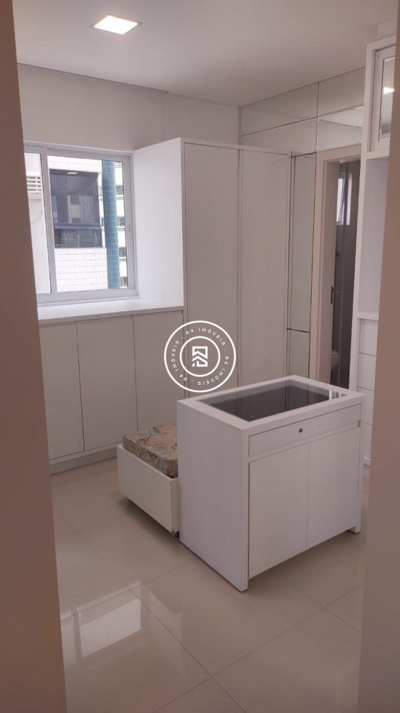 Apartamento mobiliado pertinho do mar