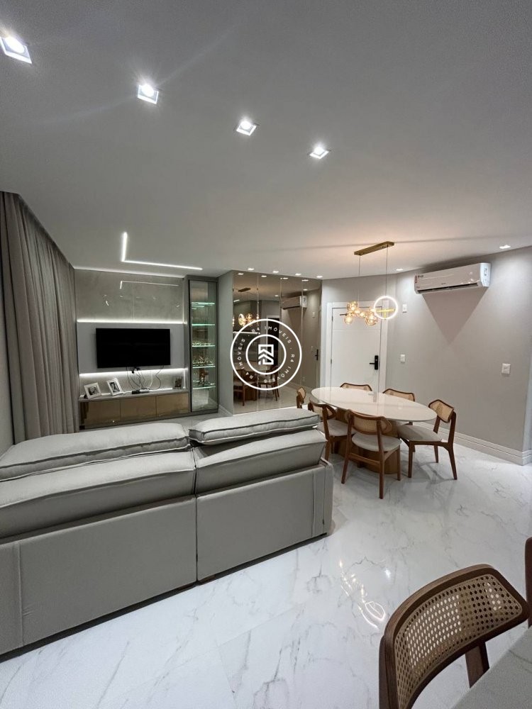 Lindo apartamento mobiliado 