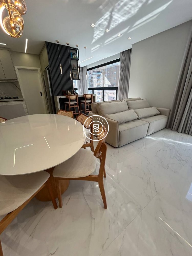 Lindo apartamento mobiliado 