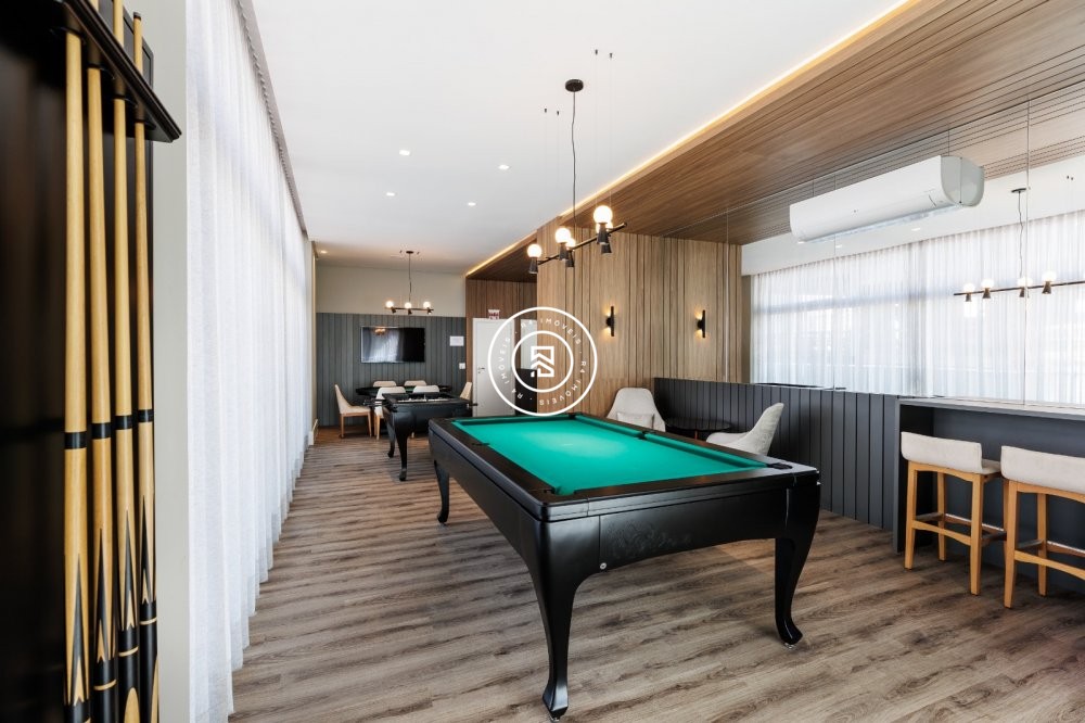 Lindo apartamento na Meia Praia