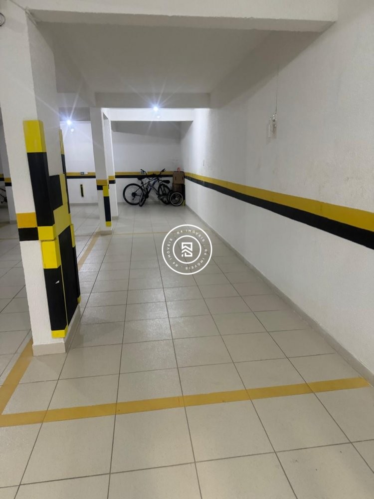 Apartamento mobiliado a 200m do mar