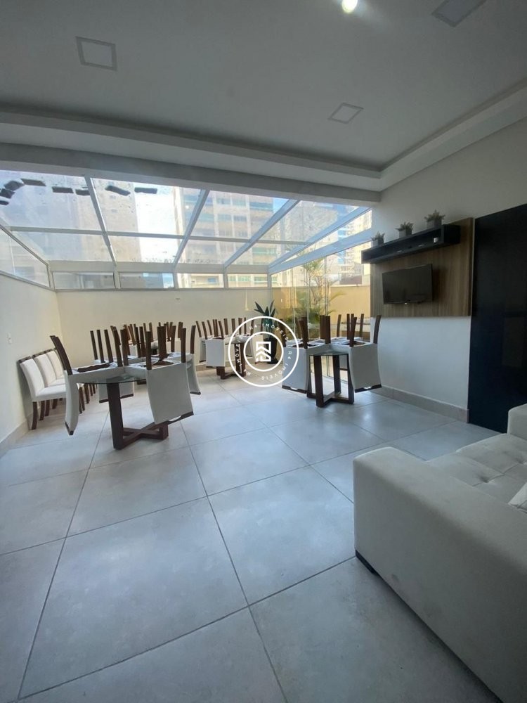 Apartamento com boa localizao em Itapema