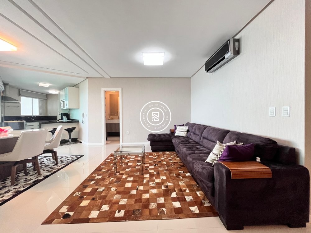 Apto frente mar com 04 sutes