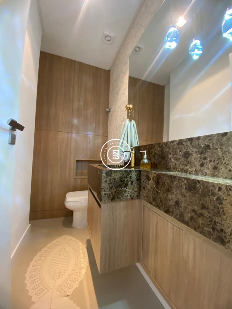 Lindo apartamento mobiliado com vista mar