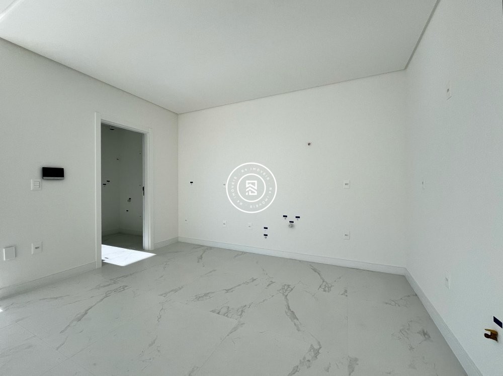 Apto novo com vista para a cidade