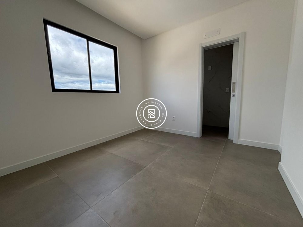 Apartamento no Balnerio Perequ