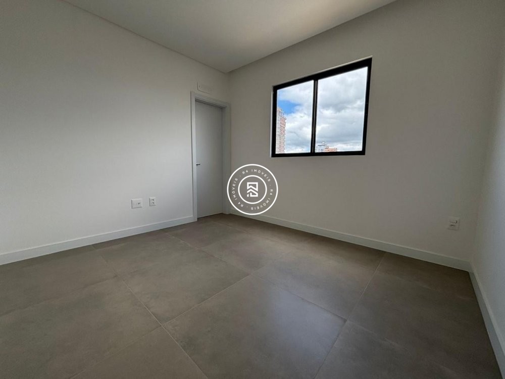 Apartamento no Balnerio Perequ