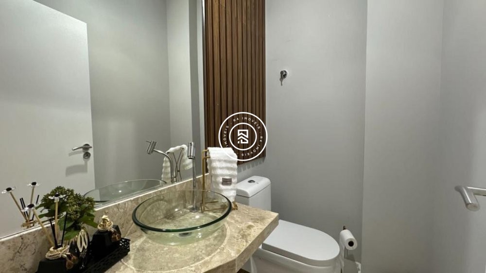 Apartamento mobiliado no Perequ