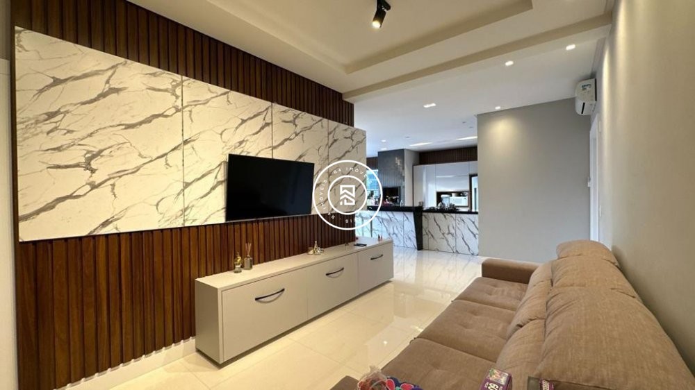 Apartamento mobiliado no Perequ