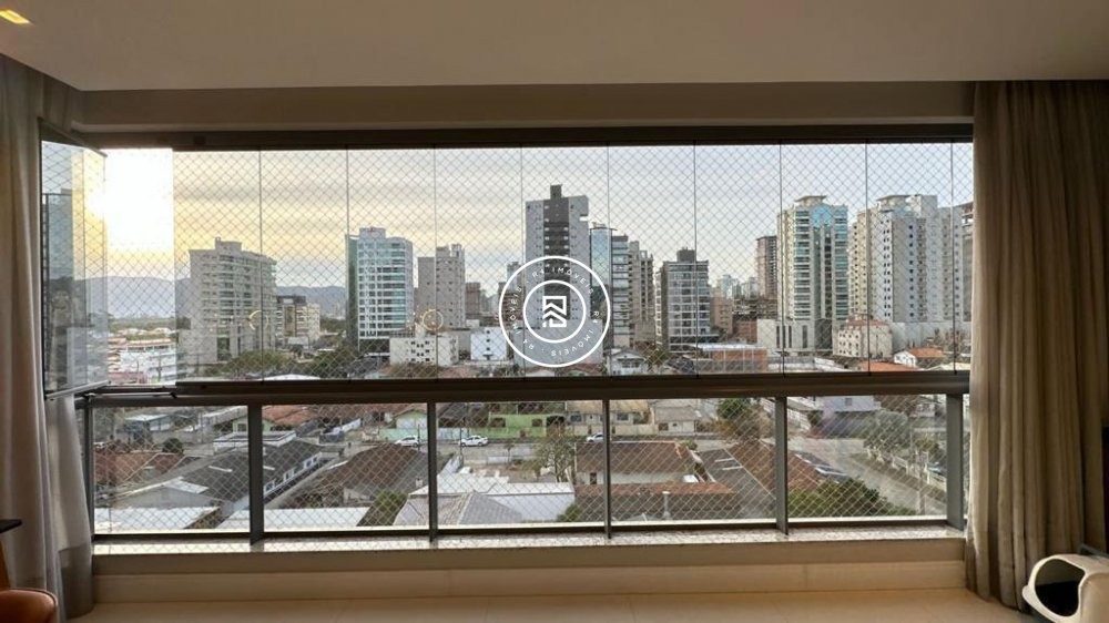 Apartamento mobiliado no Perequ