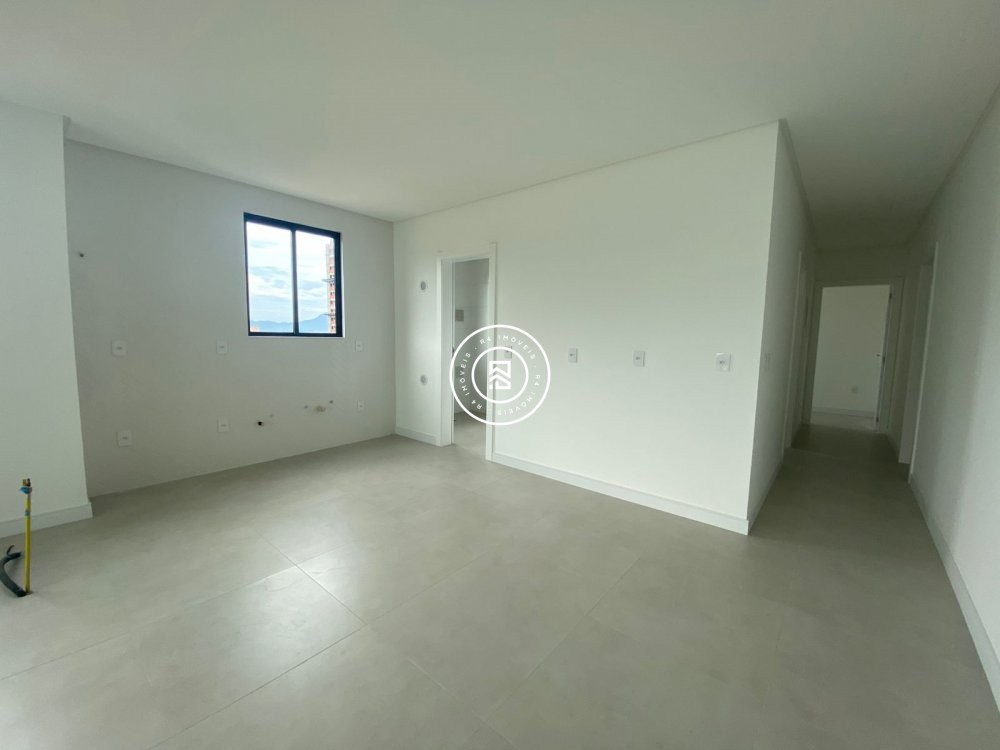 Apartamento novo no Balnerio Perequ