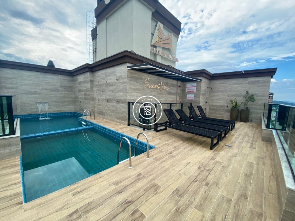 Apartamento novo no Balnerio Perequ