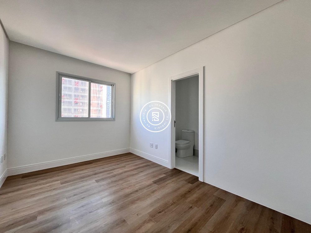 Apto novo a poucos metros do Mar