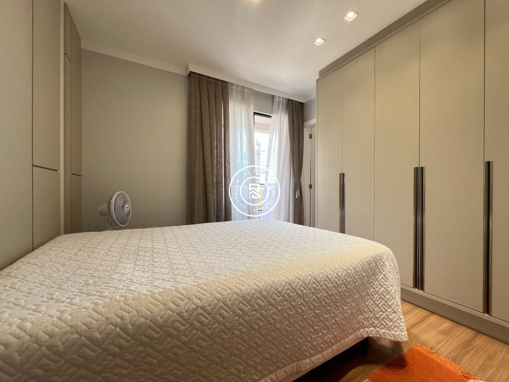 Apartamento mobiliado com 02 sutes no Perequ