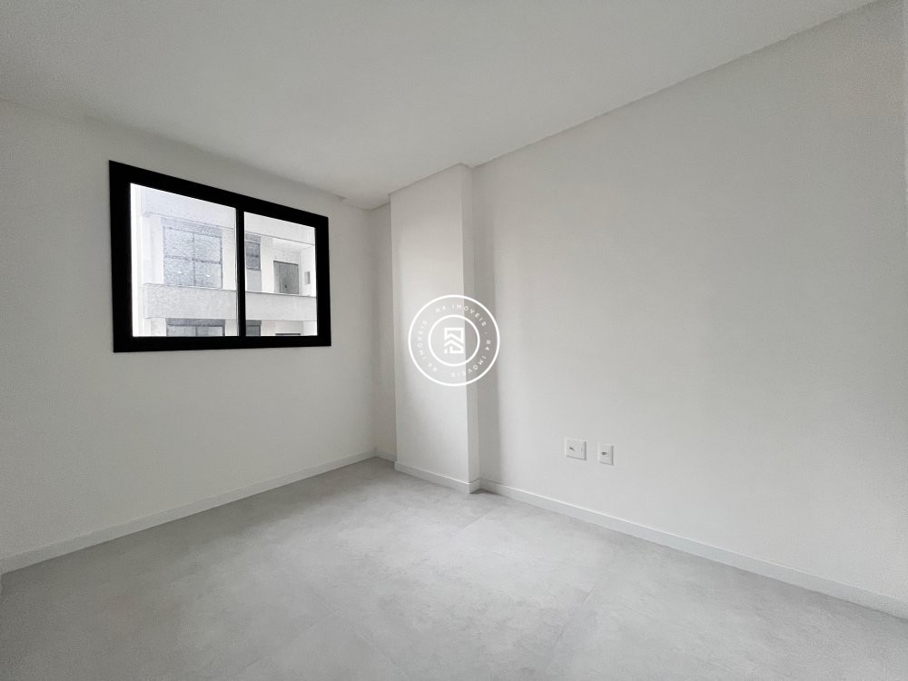Apartamento novo com 2 dormitrios