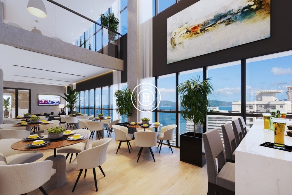 Apto na planta no bairro Morretes