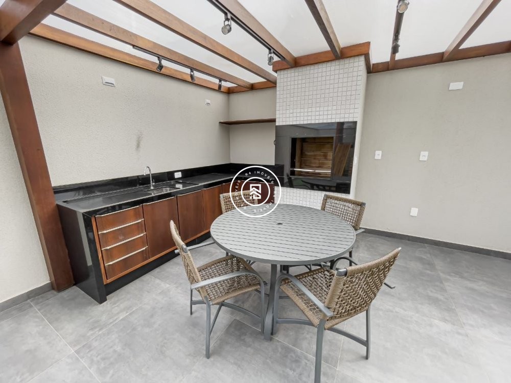 Apartamento no bairro Morretes