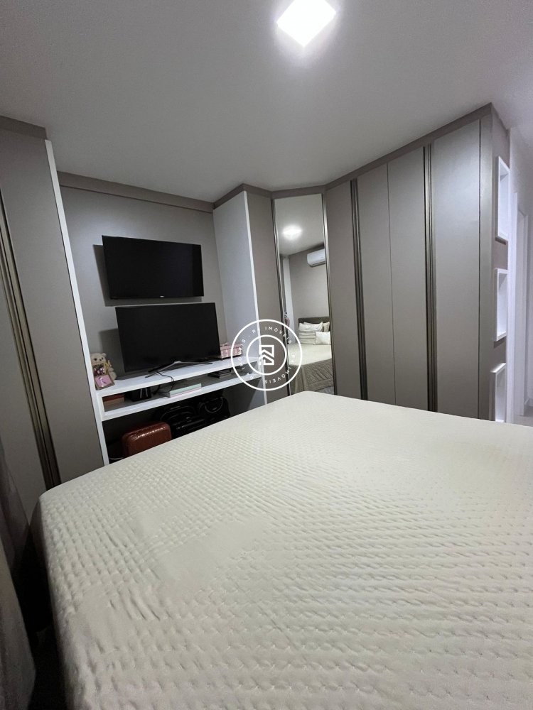 Apto totalmente mobiliado no Perequ