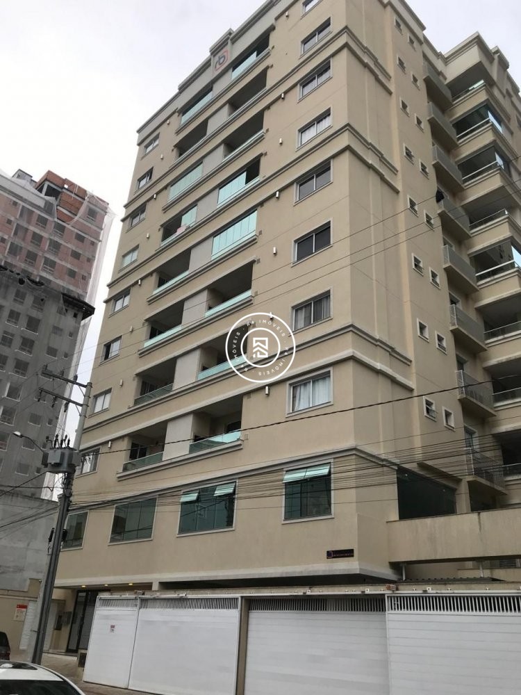 Apto totalmente mobiliado no Perequ