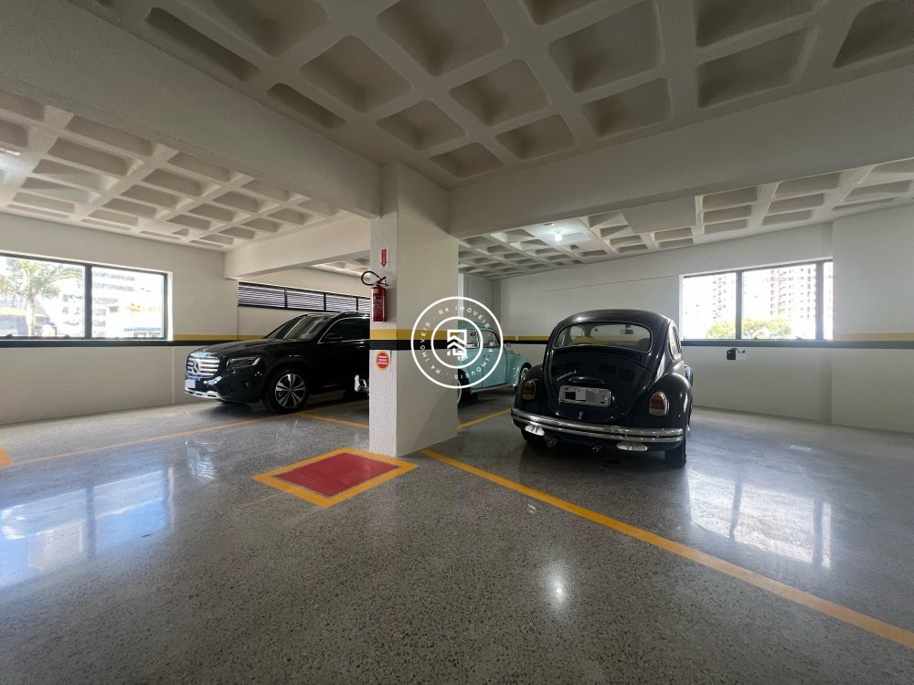 Apto novo na quadra-mar