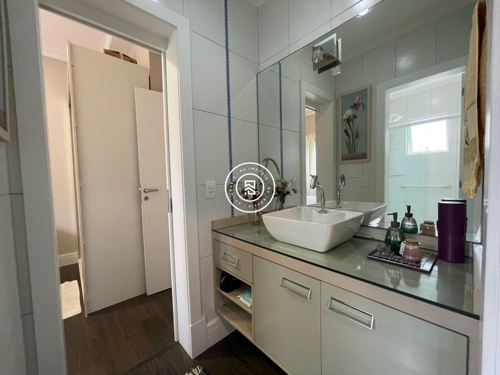 Apartamento a 100m do mar