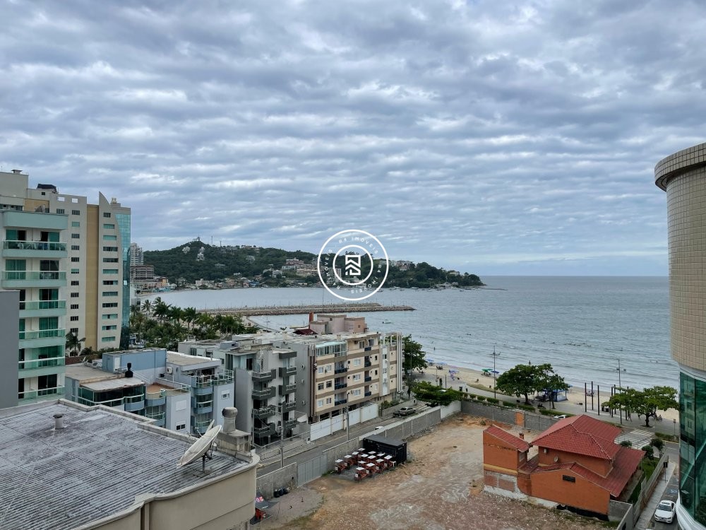 Apartamento a 100m do mar