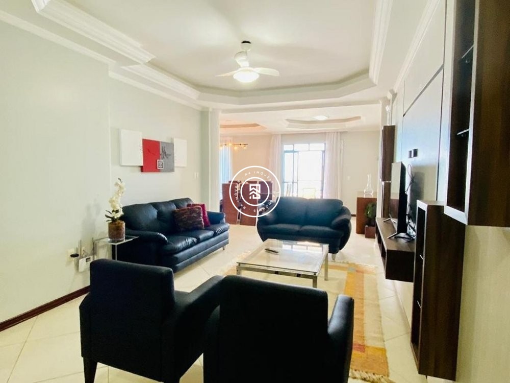 Apartamento Frente Mar 04 Dormitrios, 02 vagas