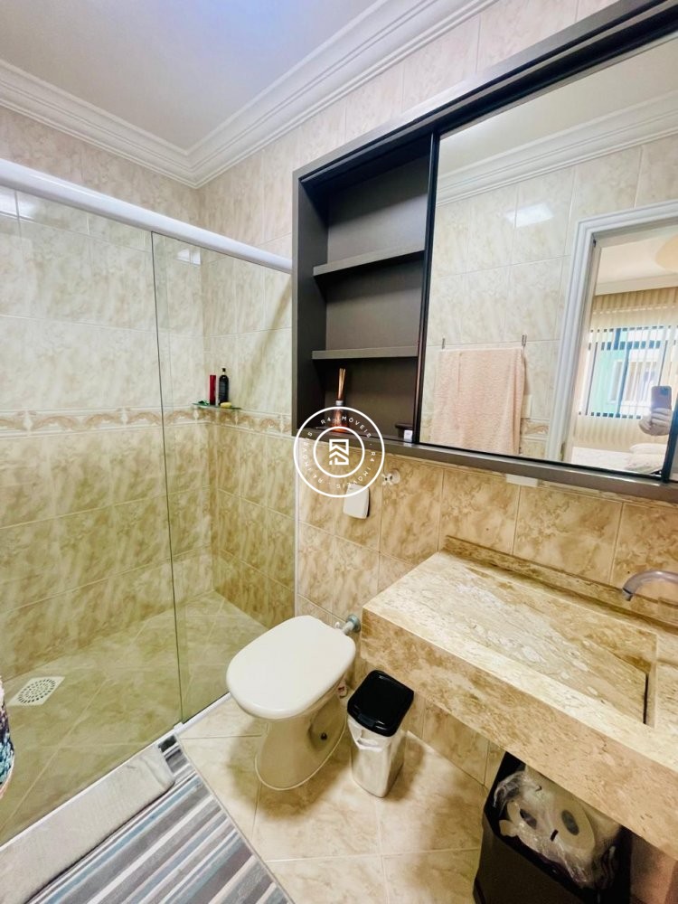 Apartamento Frente Avenida 03 Dormitorios Meia Pra