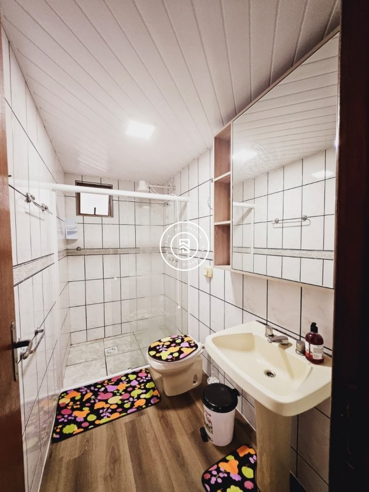 Cobertura Quadra Mar, 03 dormitrios Meia Praia