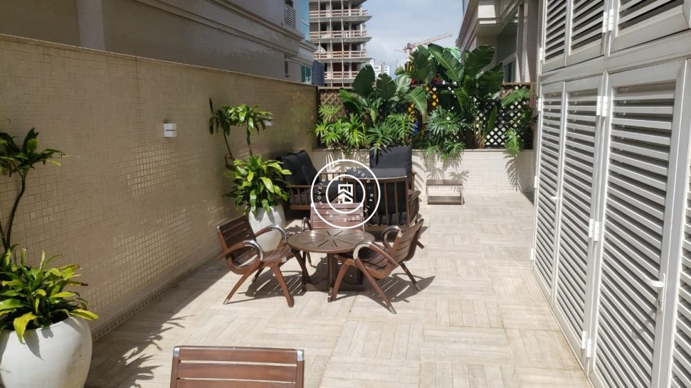 Apartamento mobiliado no Centro de Itapema