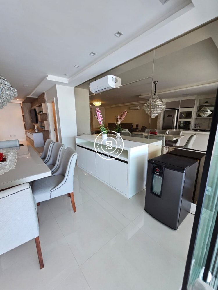 Apartamento mobiliado no Centro de Itapema