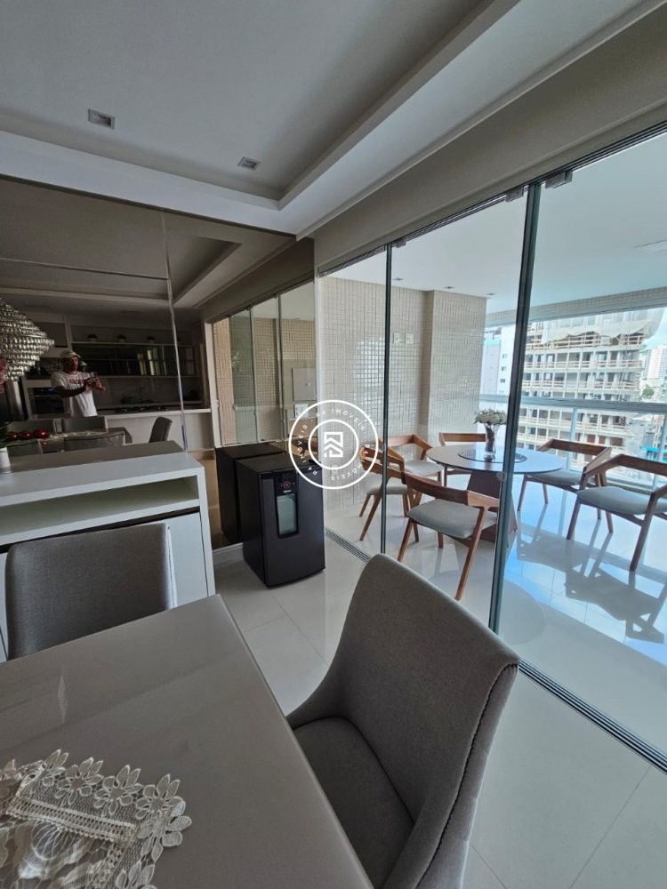 Apartamento mobiliado no Centro de Itapema