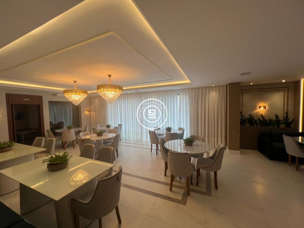 Apartamento novo na quadra-mar