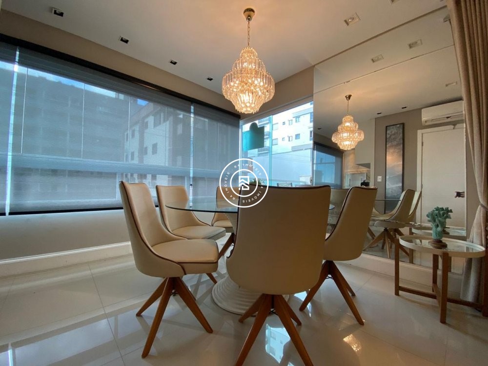 Apartamento mobiliado perto do mar