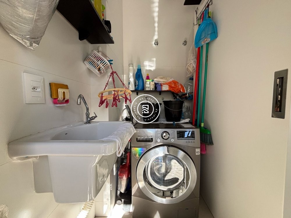 Apartamento mobiliado no Perequ