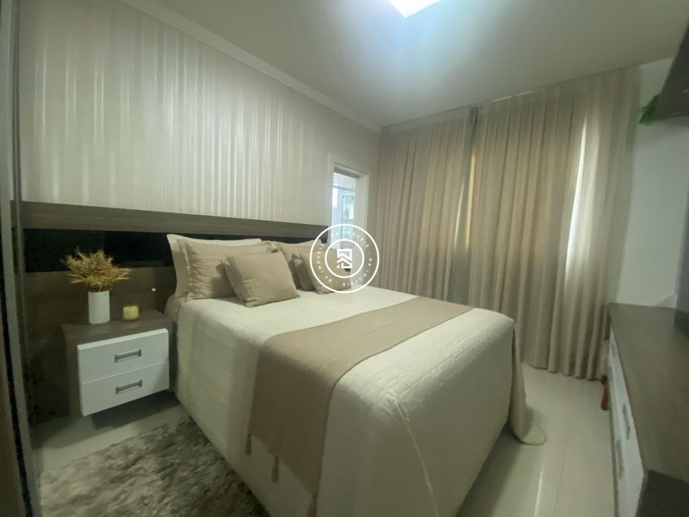 Apartamento na Meia Praia