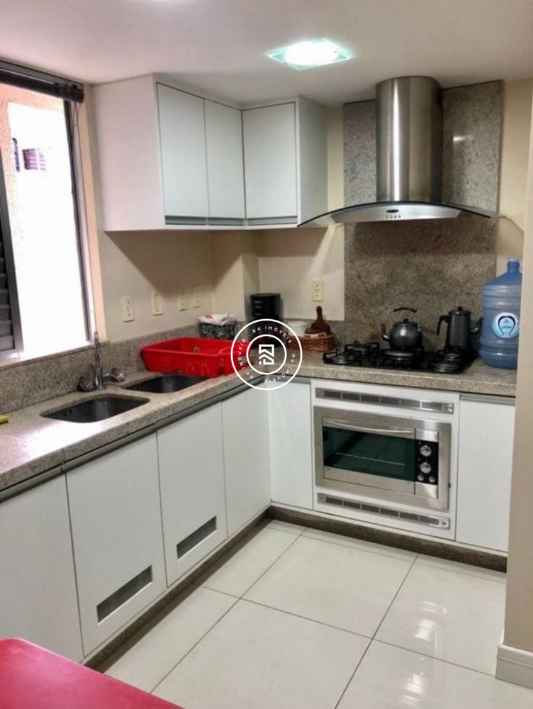 Apartamento Frente Mar 03 Dormitrios, 02 vagas