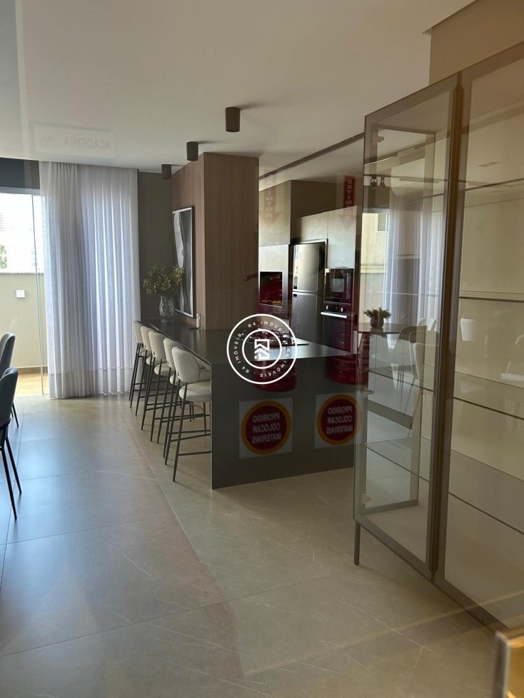 Apartamento 02 Suite e 02 vagas