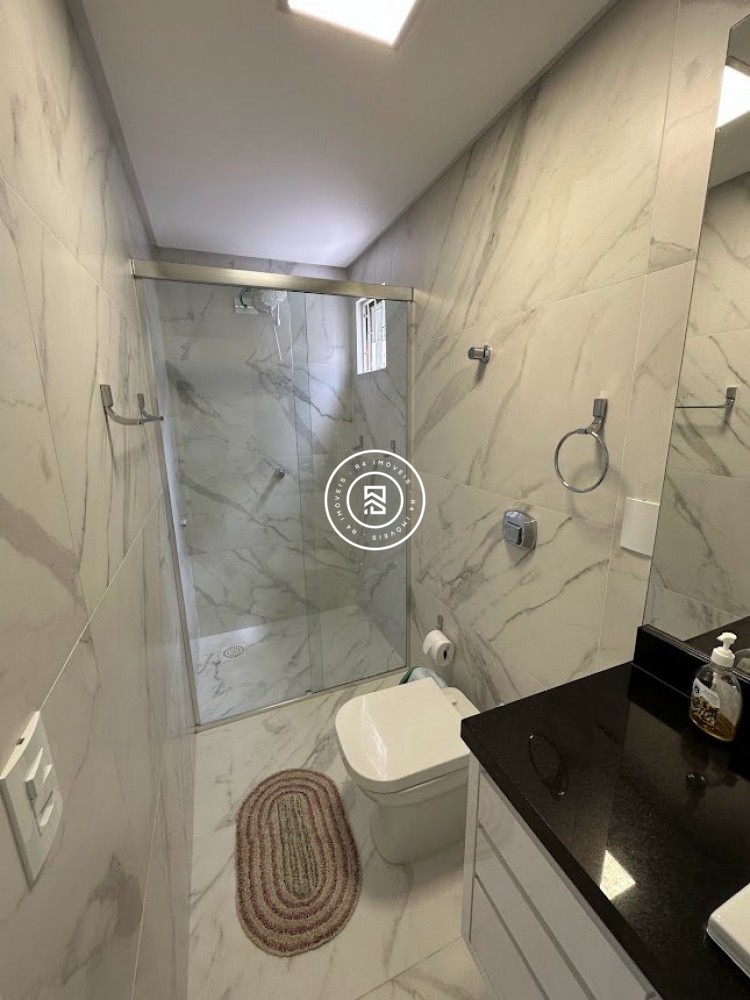 Apto Lateral Mar Meia Praia 03 Dormitrios