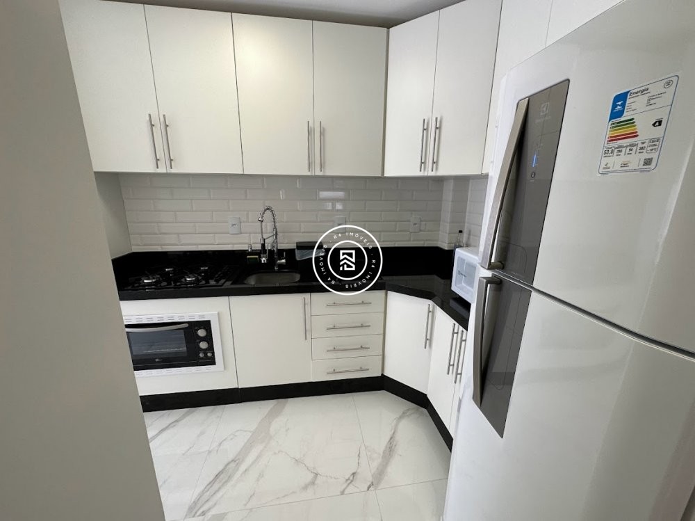 Apto Lateral Mar Meia Praia 03 Dormitrios