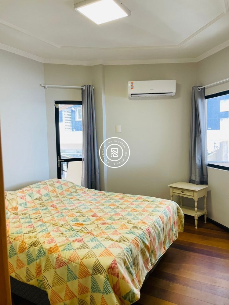 Apartamento Frente Mar 05 Dormitrios, 04 vagas