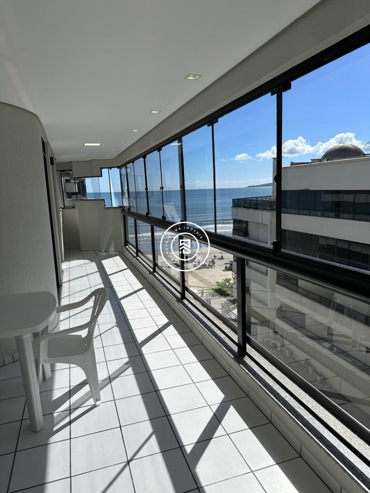 Apartamento Lateral Mar, 02 Dormitrios, Meia Prai