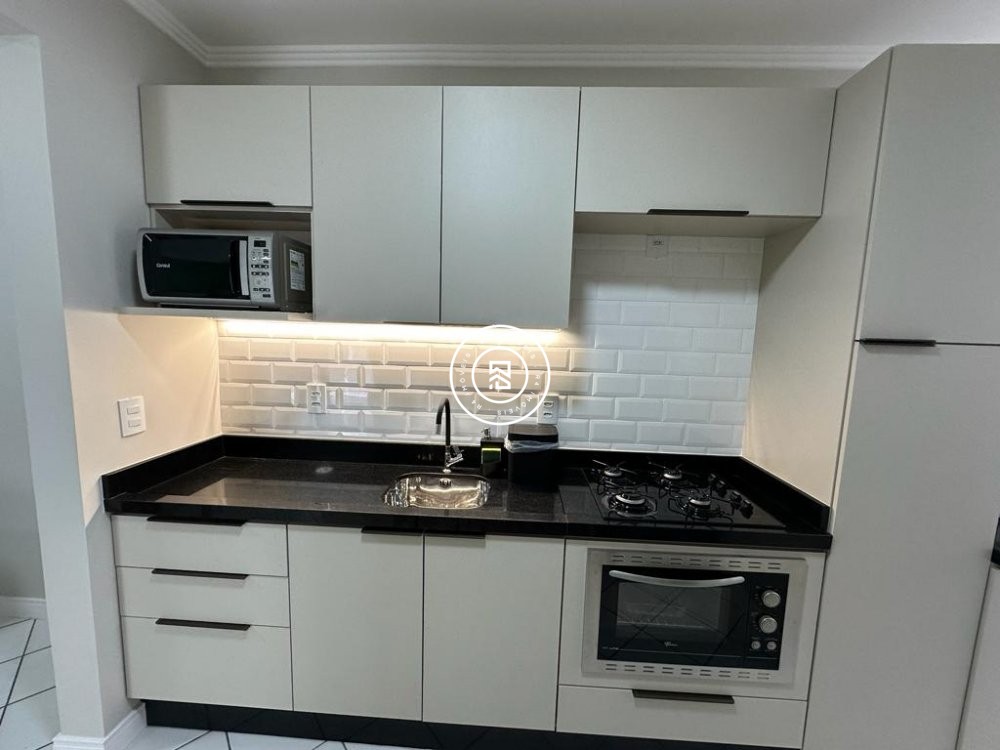 Apartamento Lateral Mar, 02 Dormitrios, Meia Prai