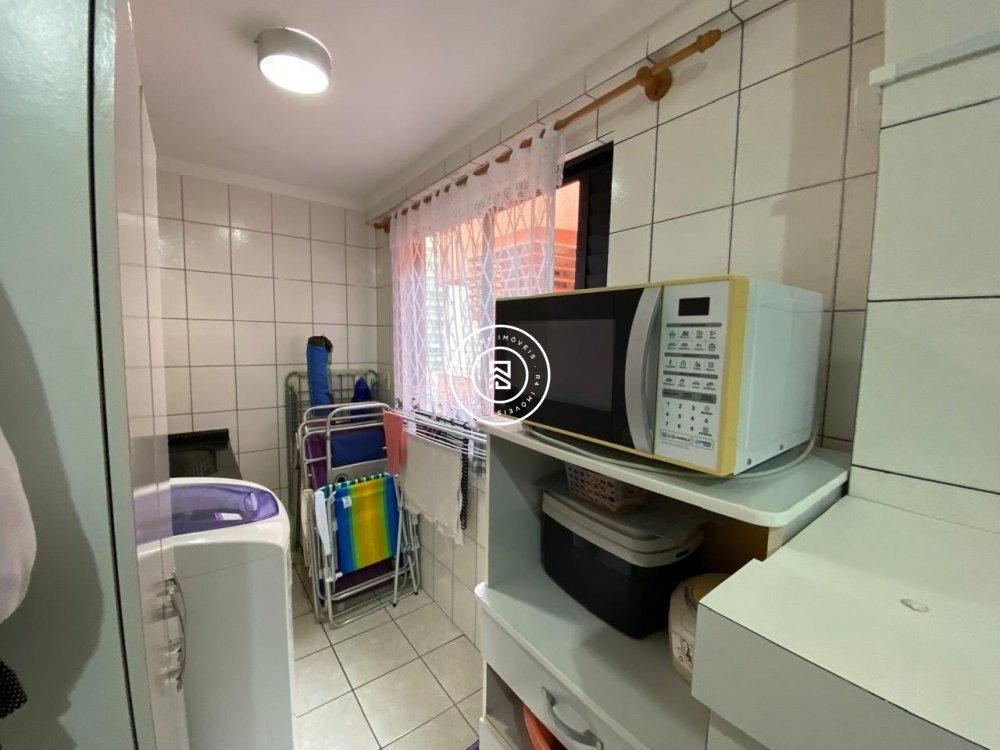 Apto Quadra mar Centro de Itapema, 02 quartos