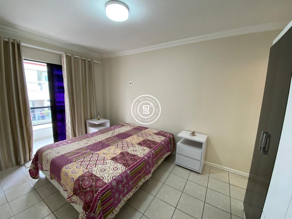 Apto Quadra mar Centro de Itapema, 02 quartos